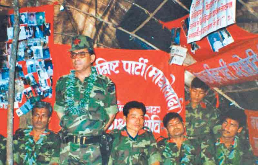जनमुक्ति सेनाका सुप्रिम कमान्डर प्रचण्ड फौजी आक्रमण सम्बन्धि
