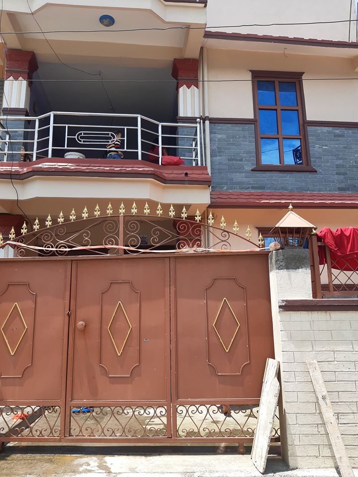 मखनदाई आमाको क्रिया बसेको पोखरा मालेपाटनस्थित बलराम राउतको घर